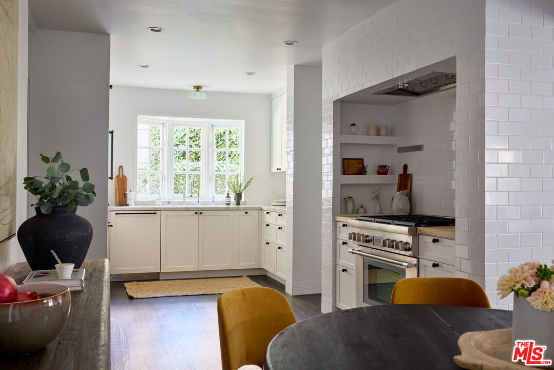 MLS #25613507 image #10