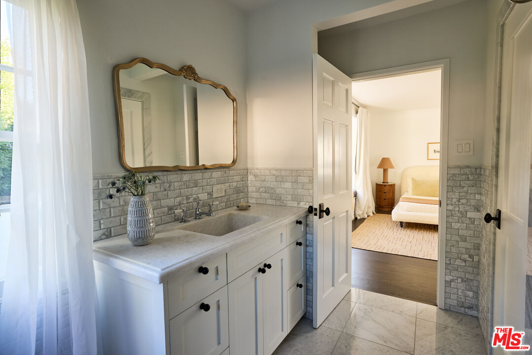 MLS #25613507 image #17