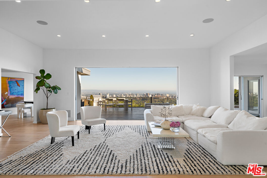 MLS #25613549 image #11