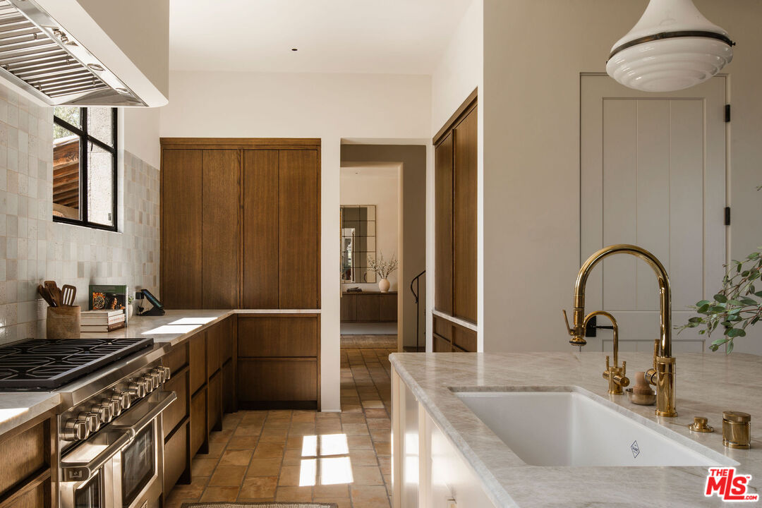 MLS #25613561 image #15