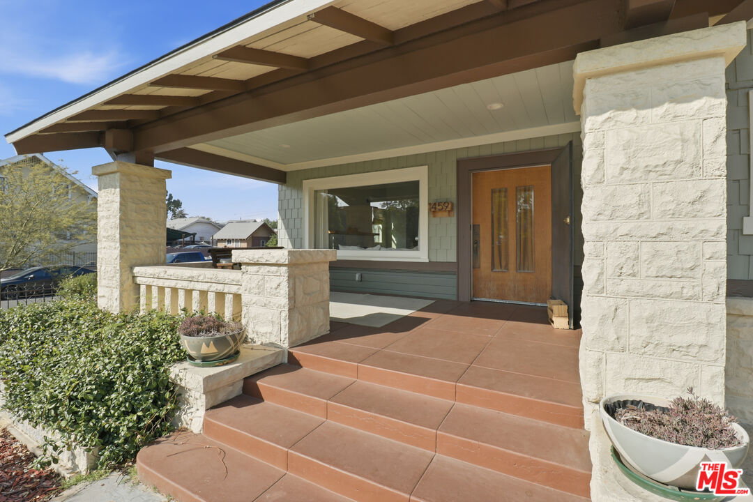 MLS #25613629 image #0