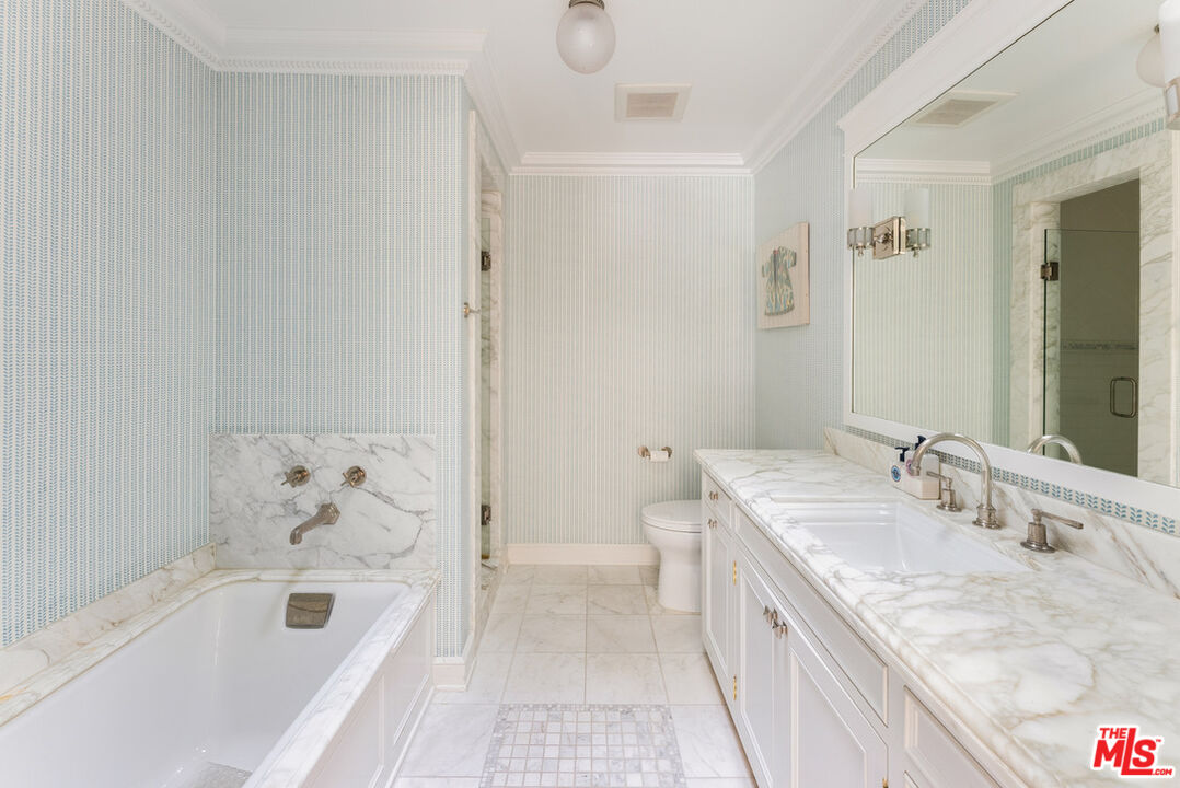 MLS #25613695 image #19