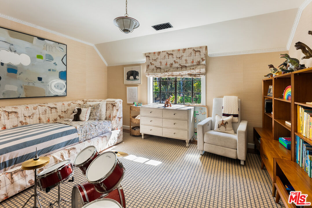 MLS #25613695 image #30