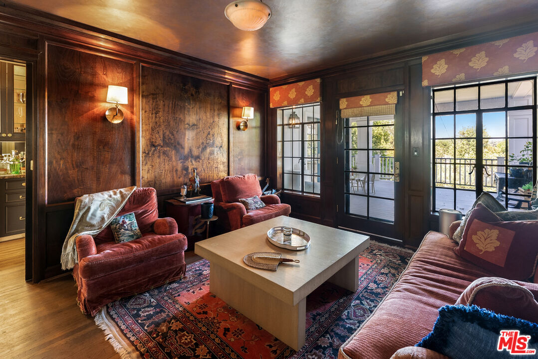 MLS #25613695 image #8