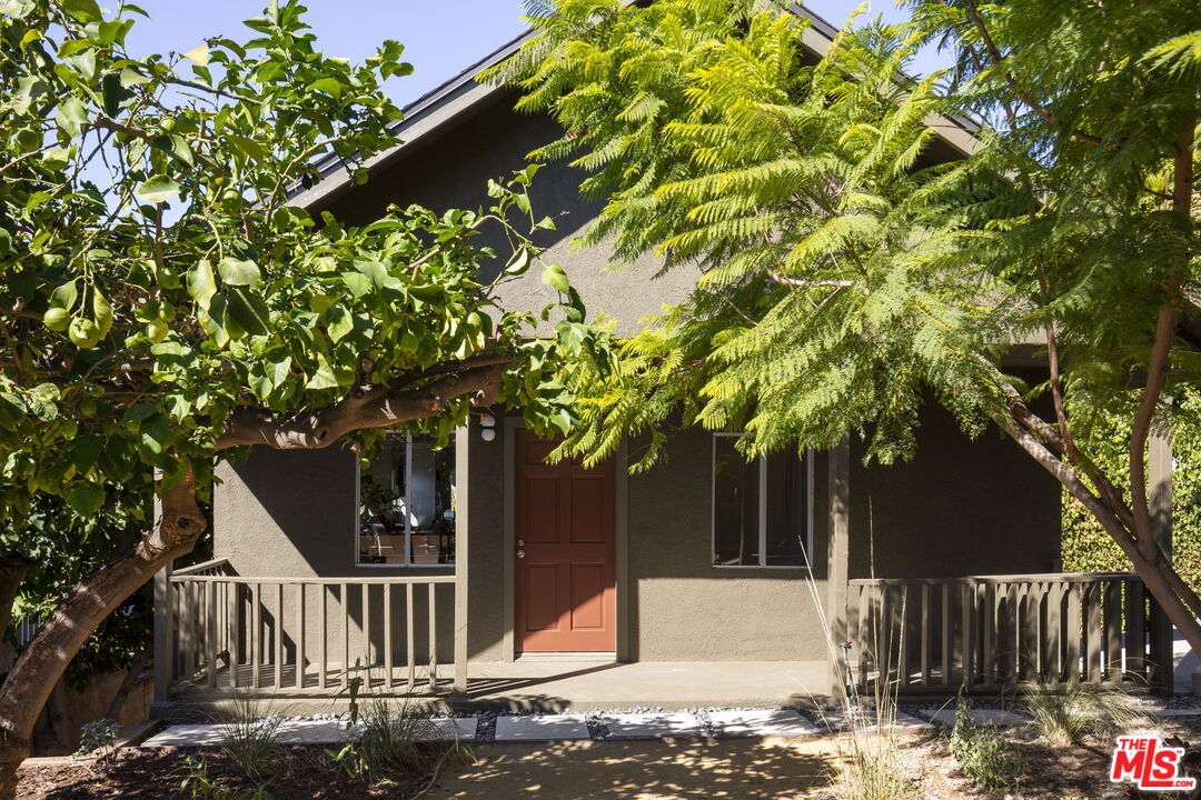 MLS #25613709 image #0