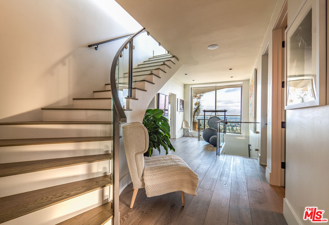 MLS #25613831 image #11