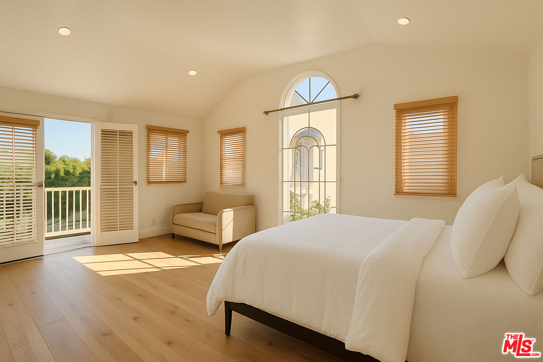 MLS #25613855 image #3