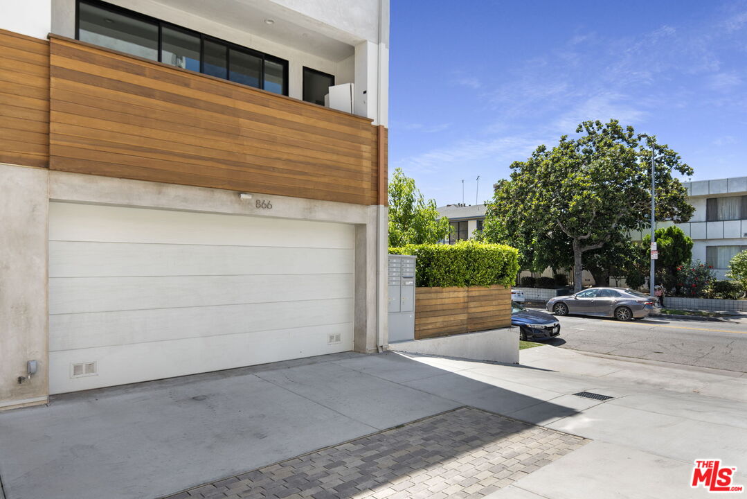 MLS #25613909 image #14