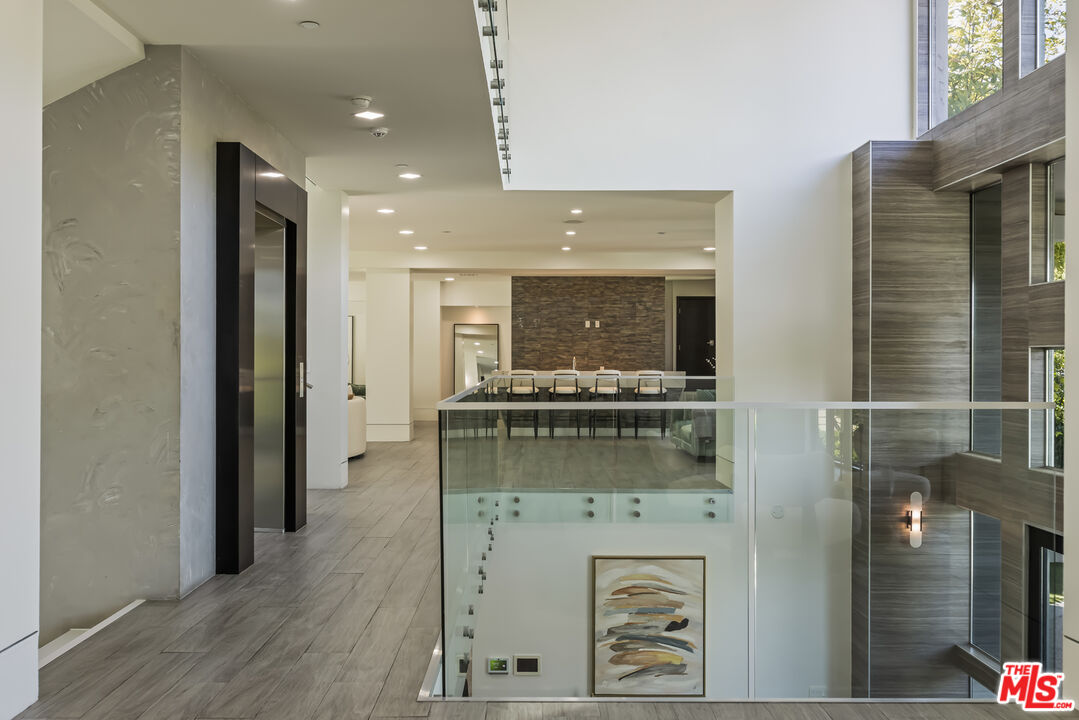 MLS #25613933 image #22