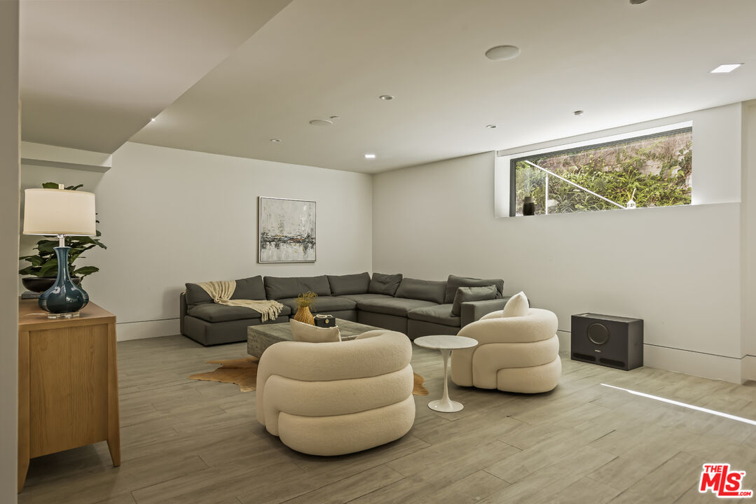 MLS #25613933 image #31