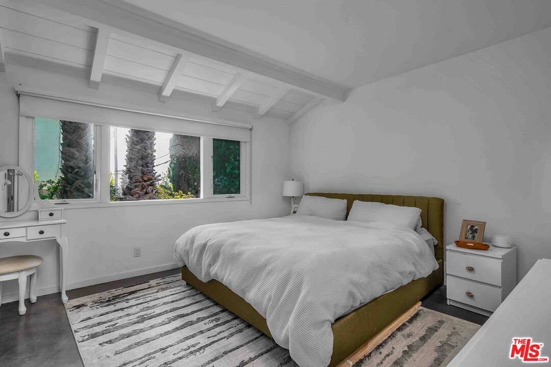 MLS #25614043 image #20