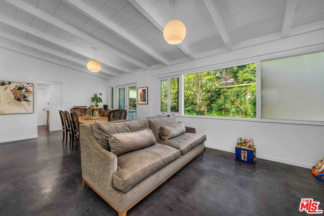 MLS #25614043 image #21