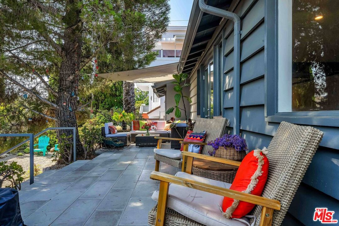 MLS #25614043 image #2