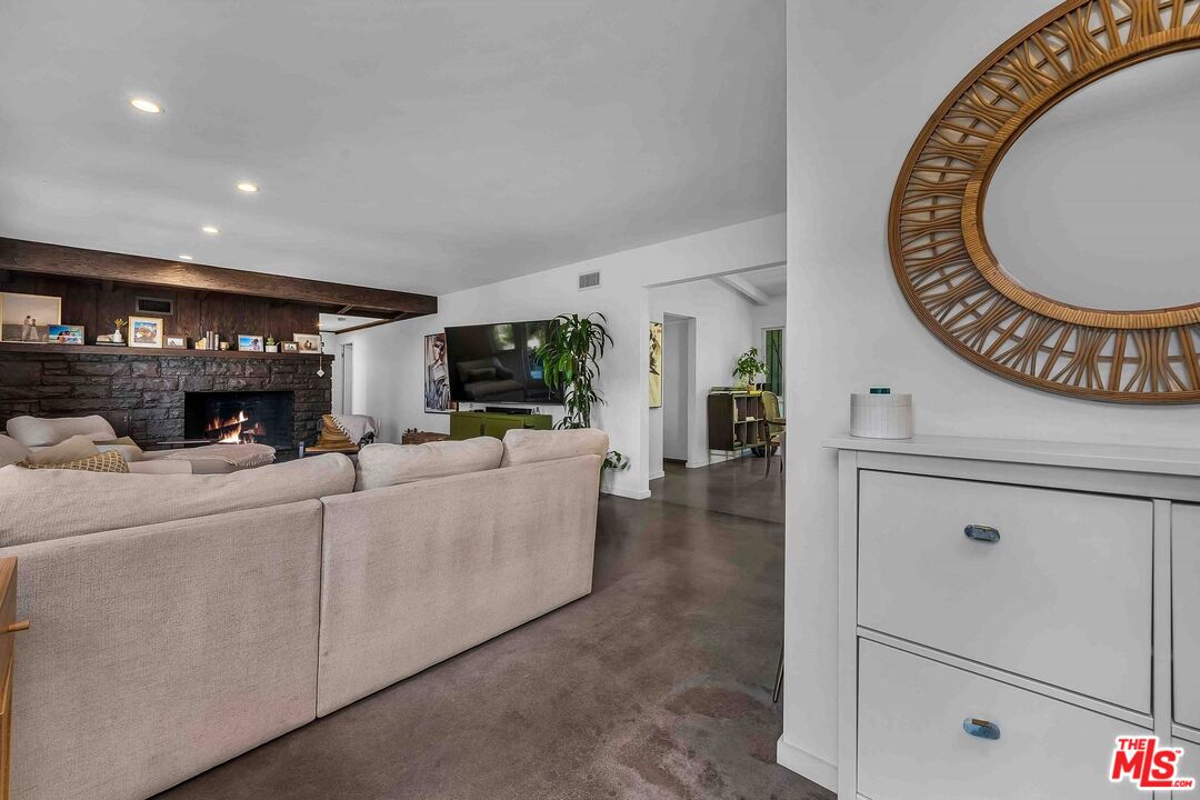 MLS #25614043 image #6