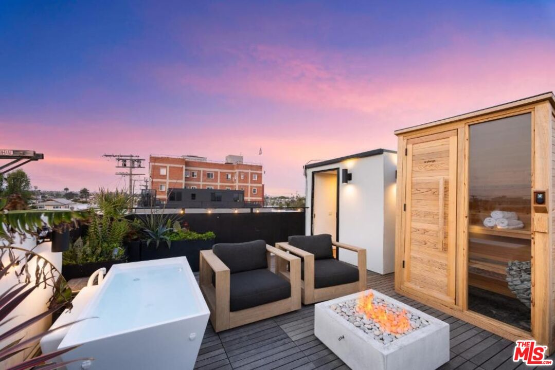 MLS #25614063 image #14