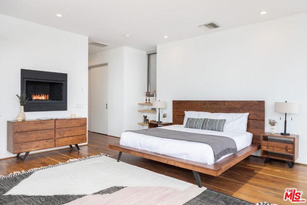 MLS #25614063 image #8