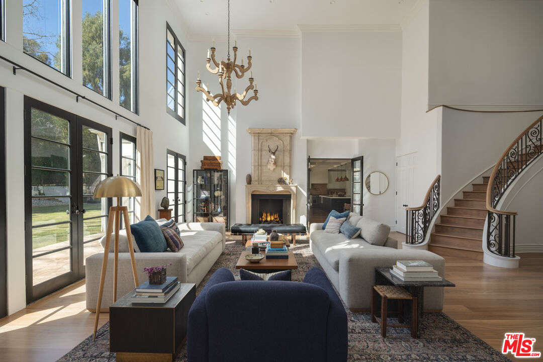 MLS #25614081 image #3