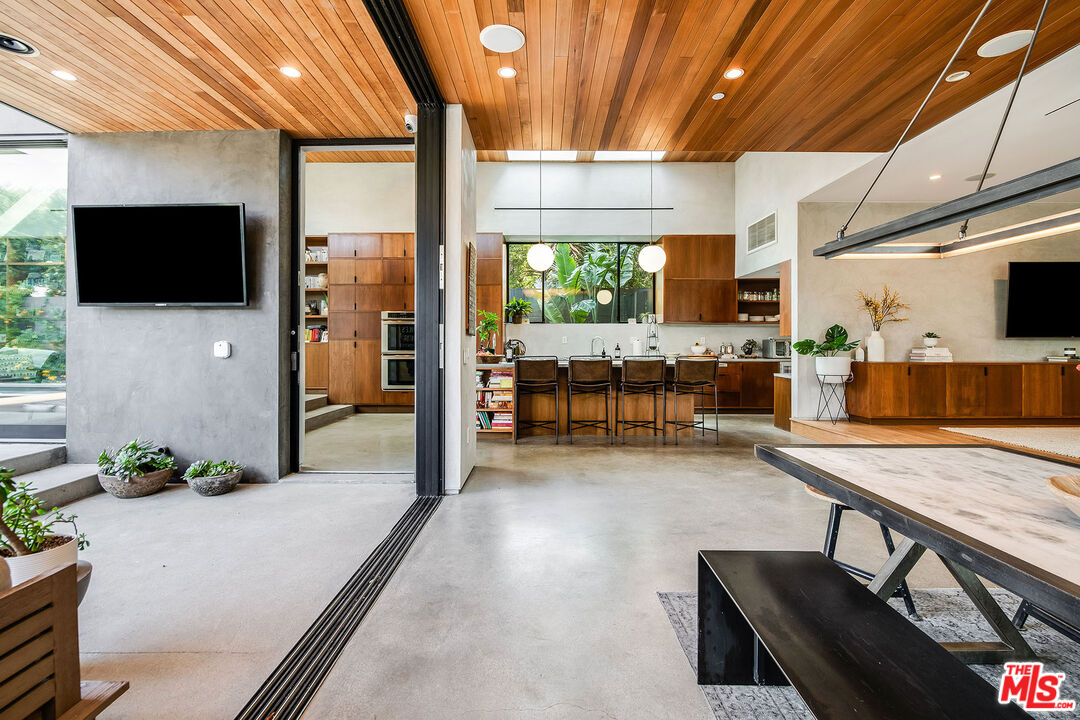 MLS #25614083 image #9