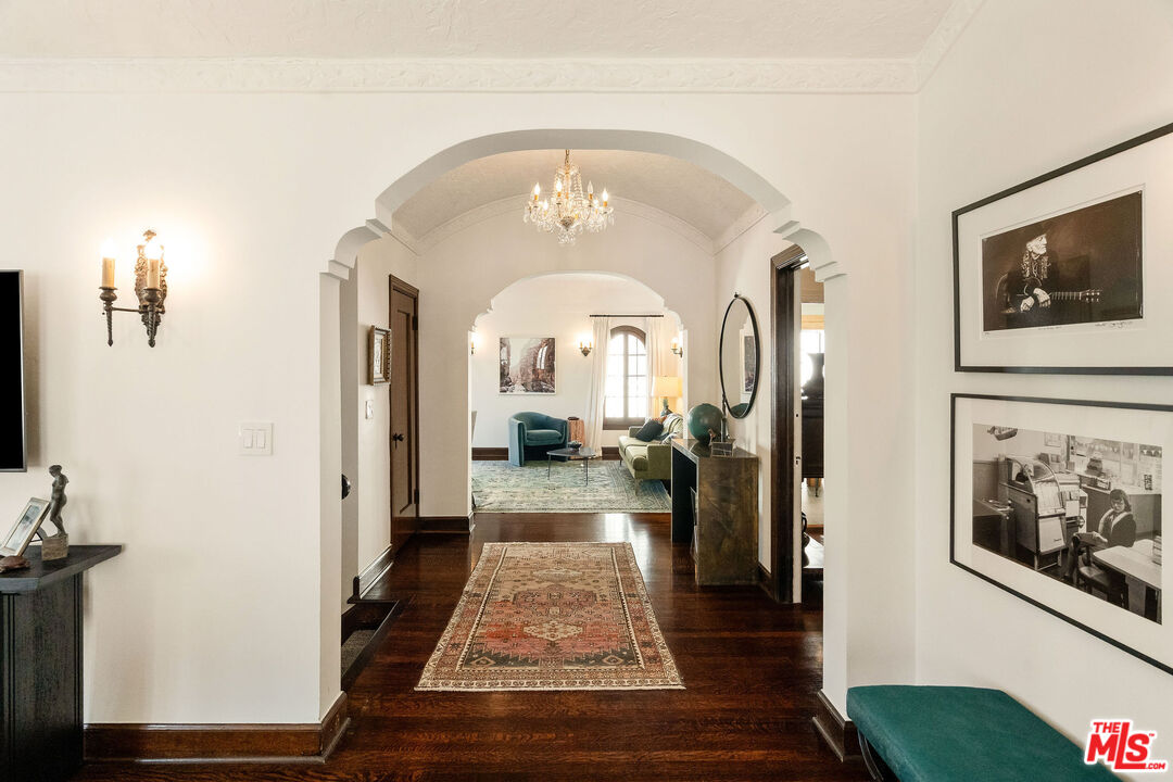 MLS #25614087 image #10