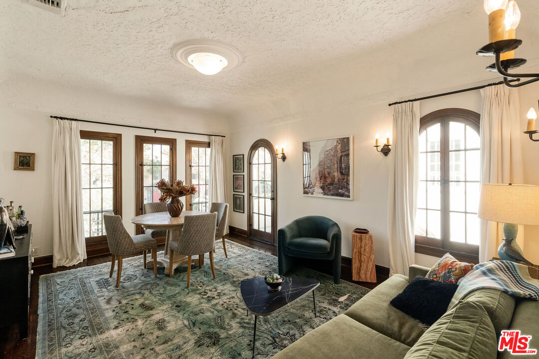 MLS #25614087 image #12