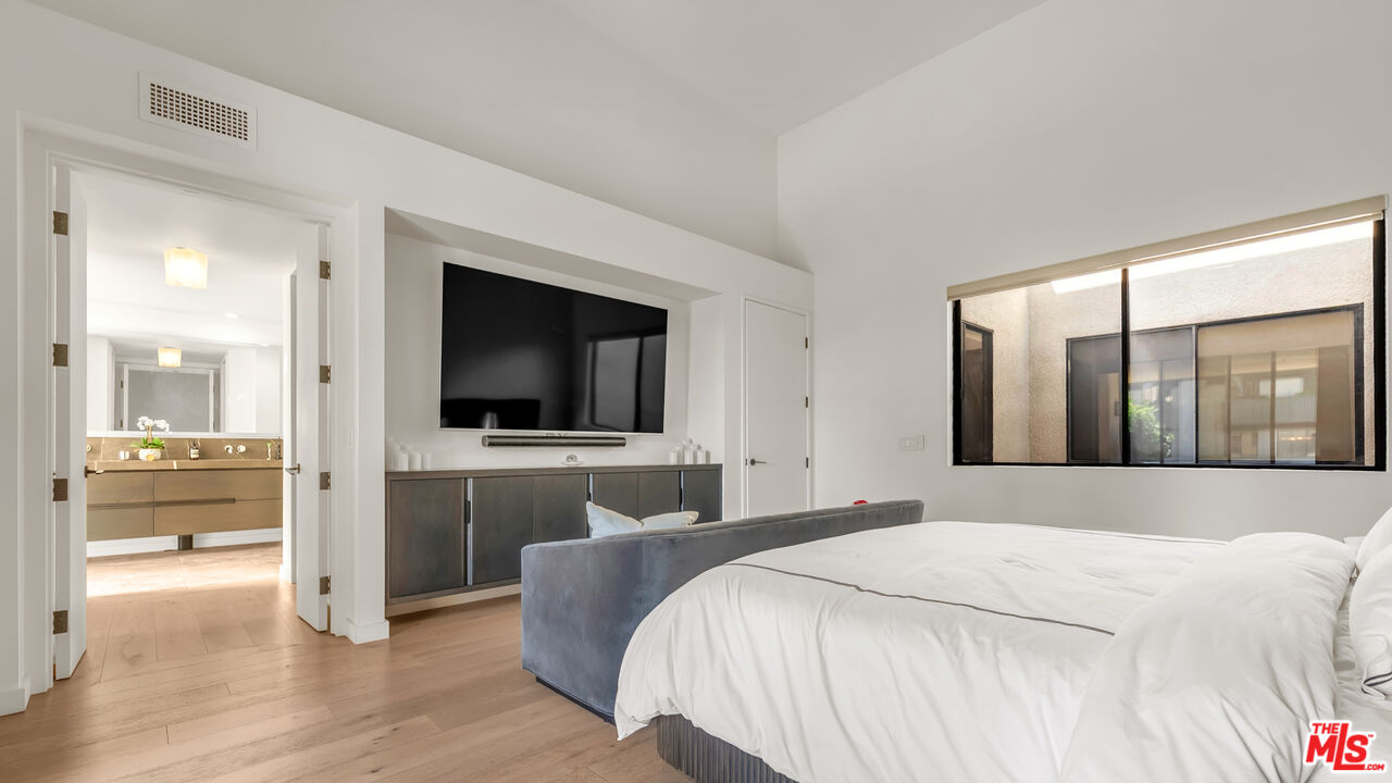 MLS #25614091 image #13