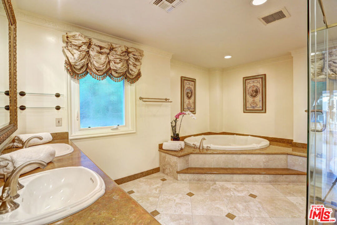 MLS #25614125 image #15