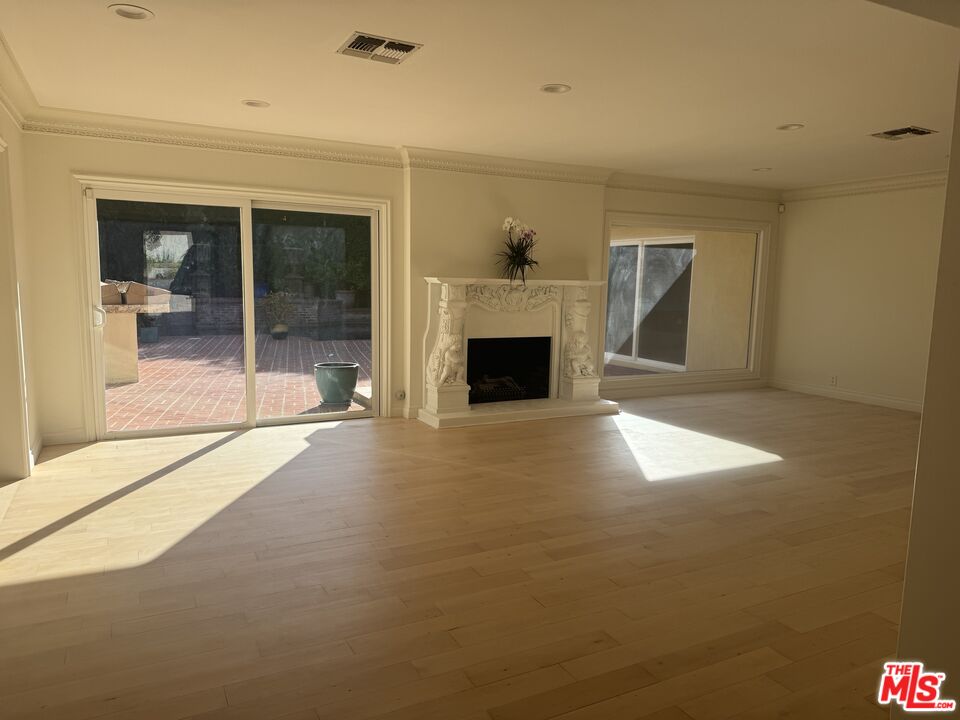 MLS #25614125 image #5