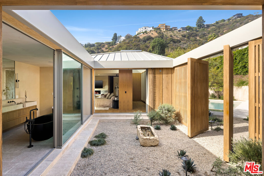 MLS #25614153 image #18