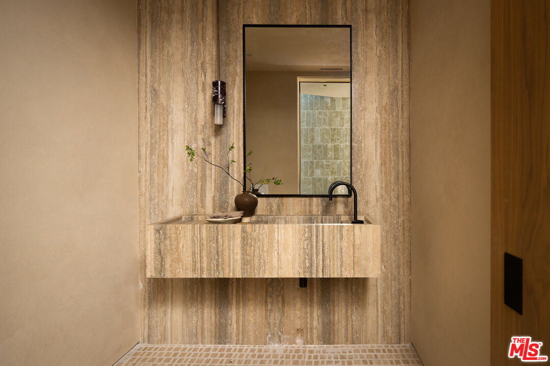 MLS #25614153 image #22