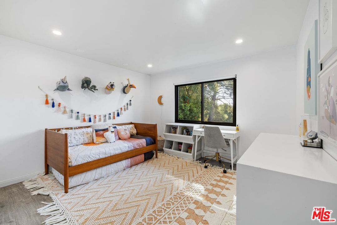 MLS #25614189 image #14