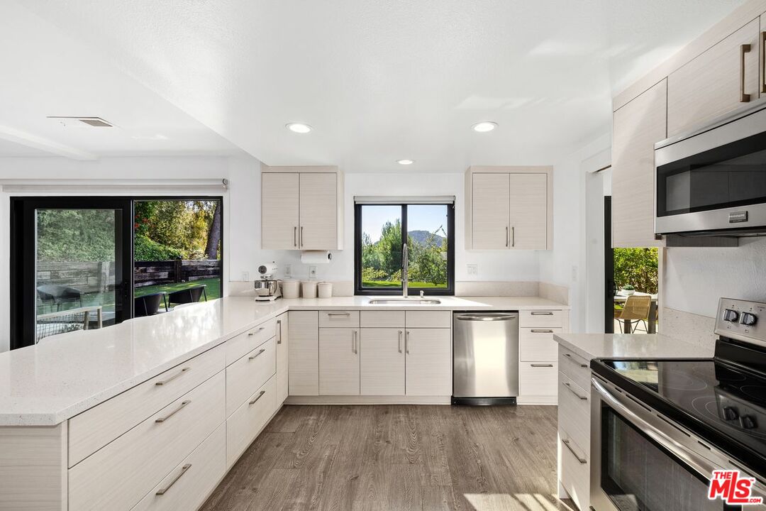 MLS #25614189 image #4