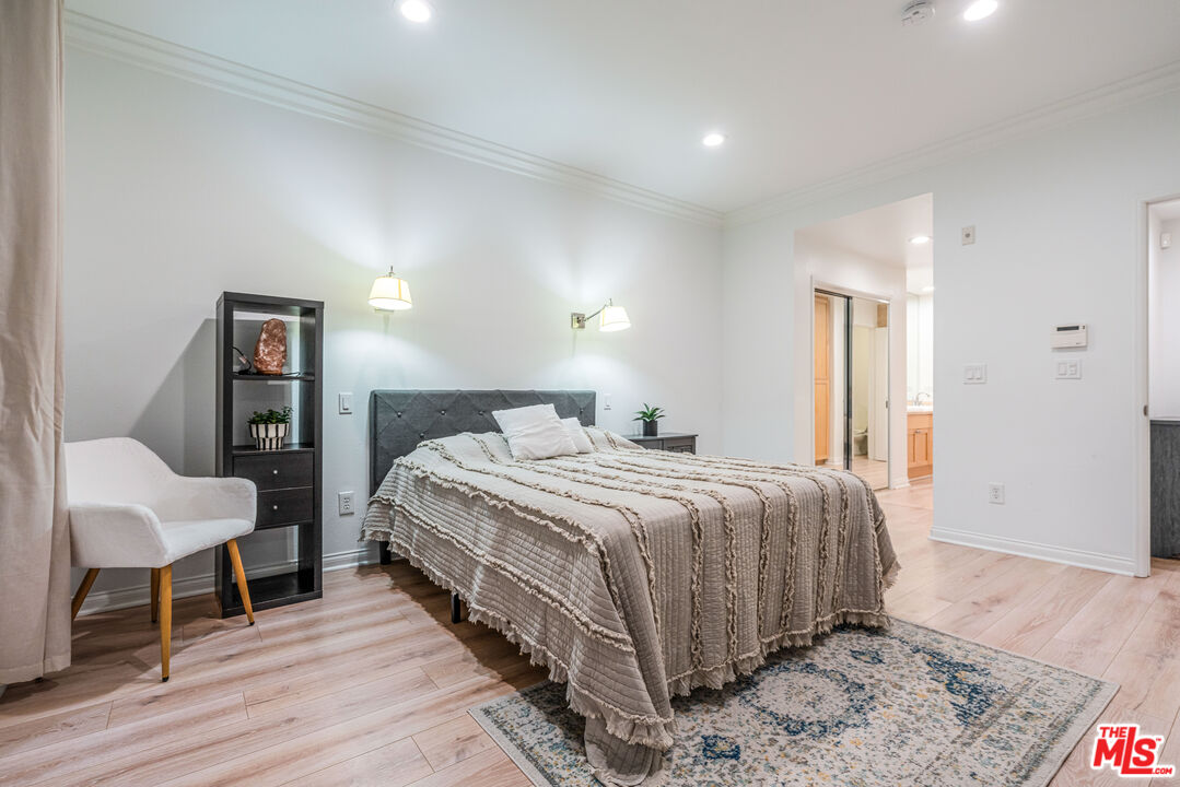 MLS #25614219 image #14