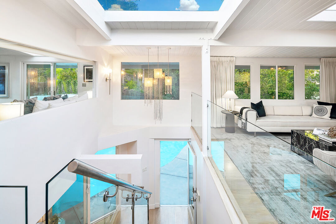 MLS #25614285 image #3