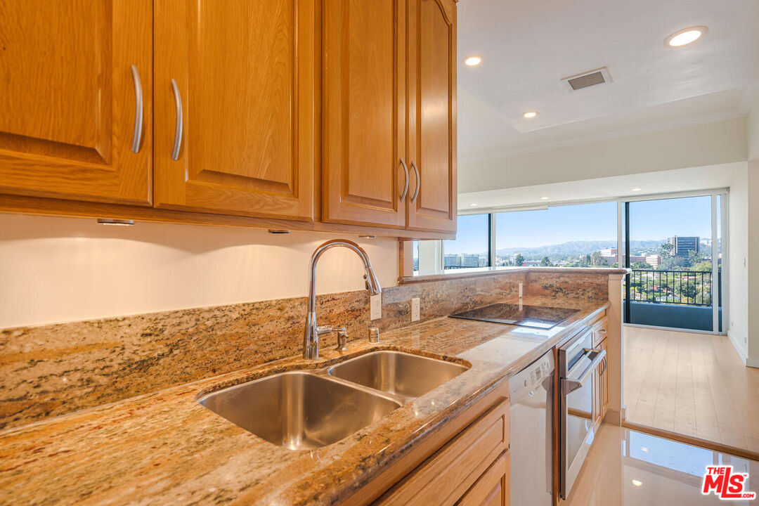 MLS #25614289 image #11