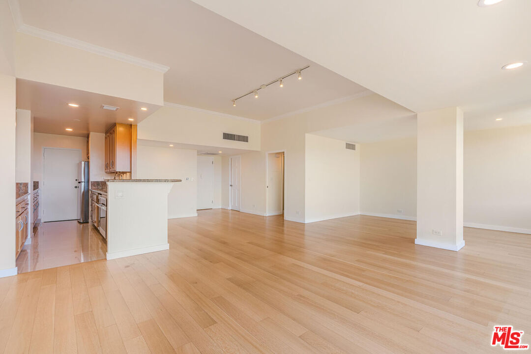 MLS #25614289 image #6