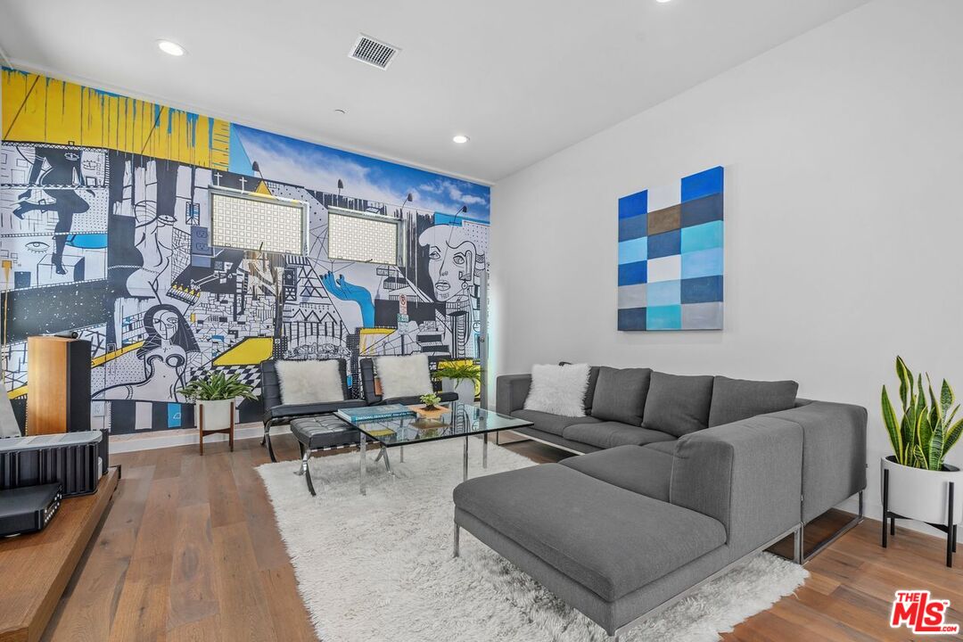 MLS #25614299 image #11