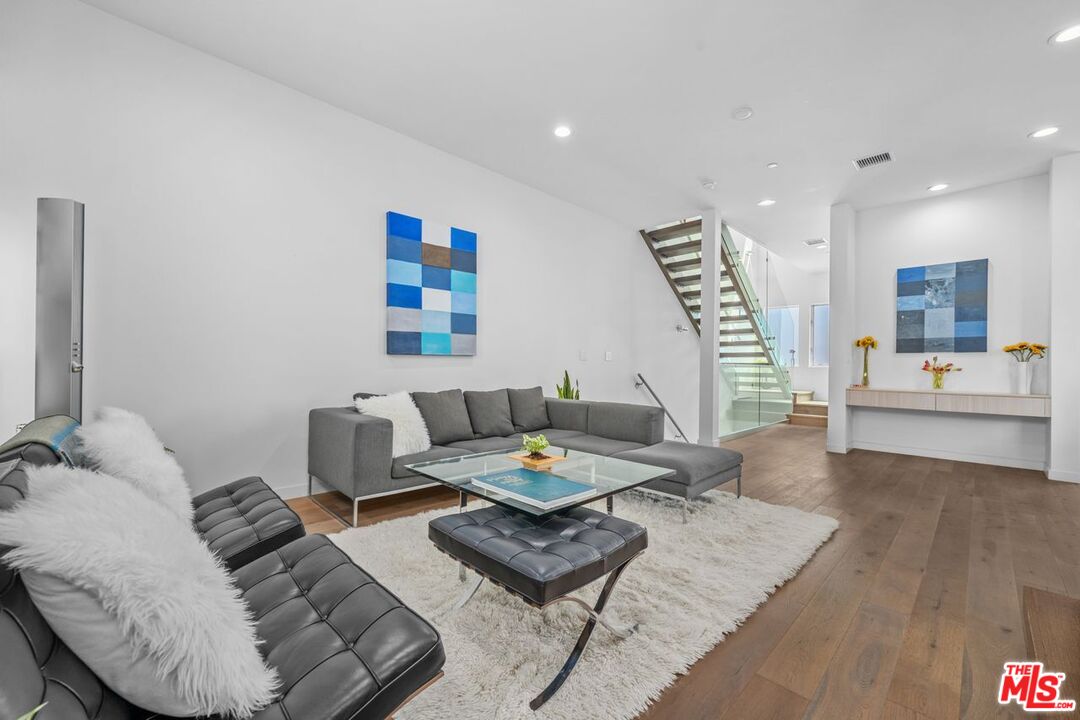 MLS #25614299 image #13