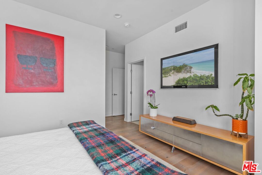 MLS #25614299 image #26