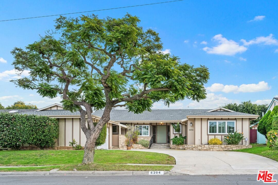 MLS #25614327 image #1