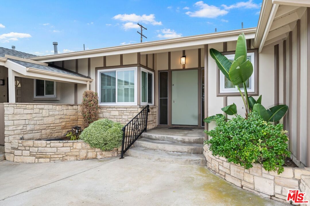 MLS #25614327 image #3