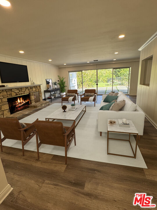 MLS #25614339 image #1