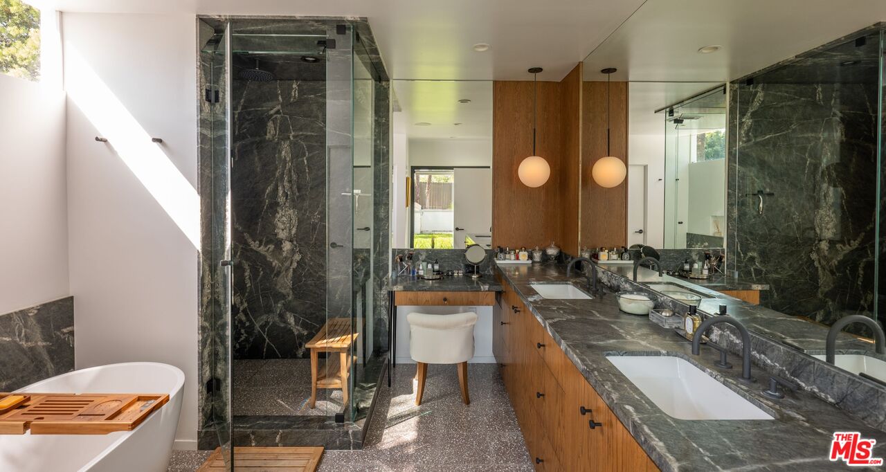 MLS #25614349 image #11