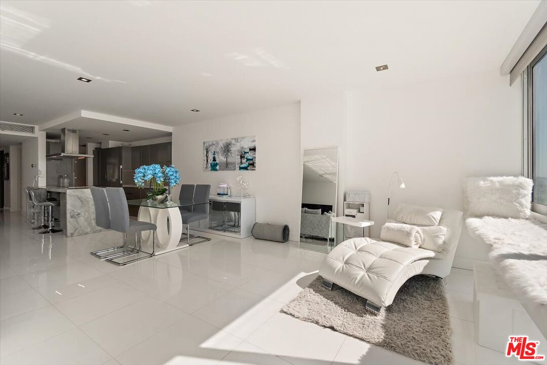 MLS #25614357 image #33