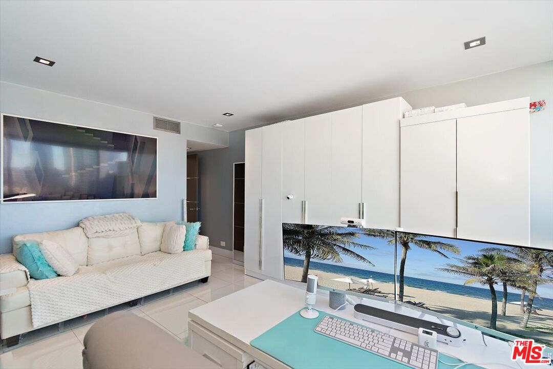 MLS #25614357 image #36