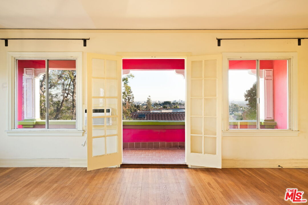 MLS #25614409 image #21