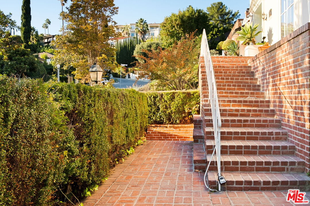 MLS #25614409 image #28