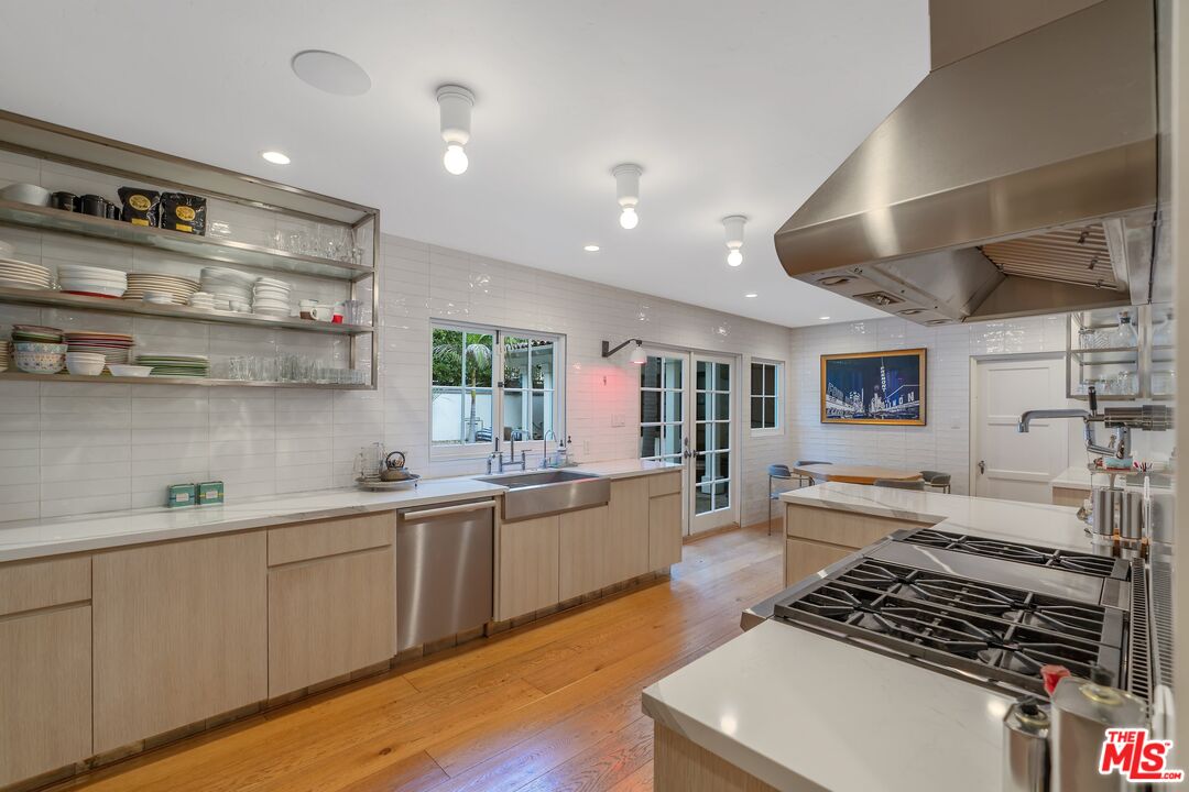 MLS #25614441 image #12