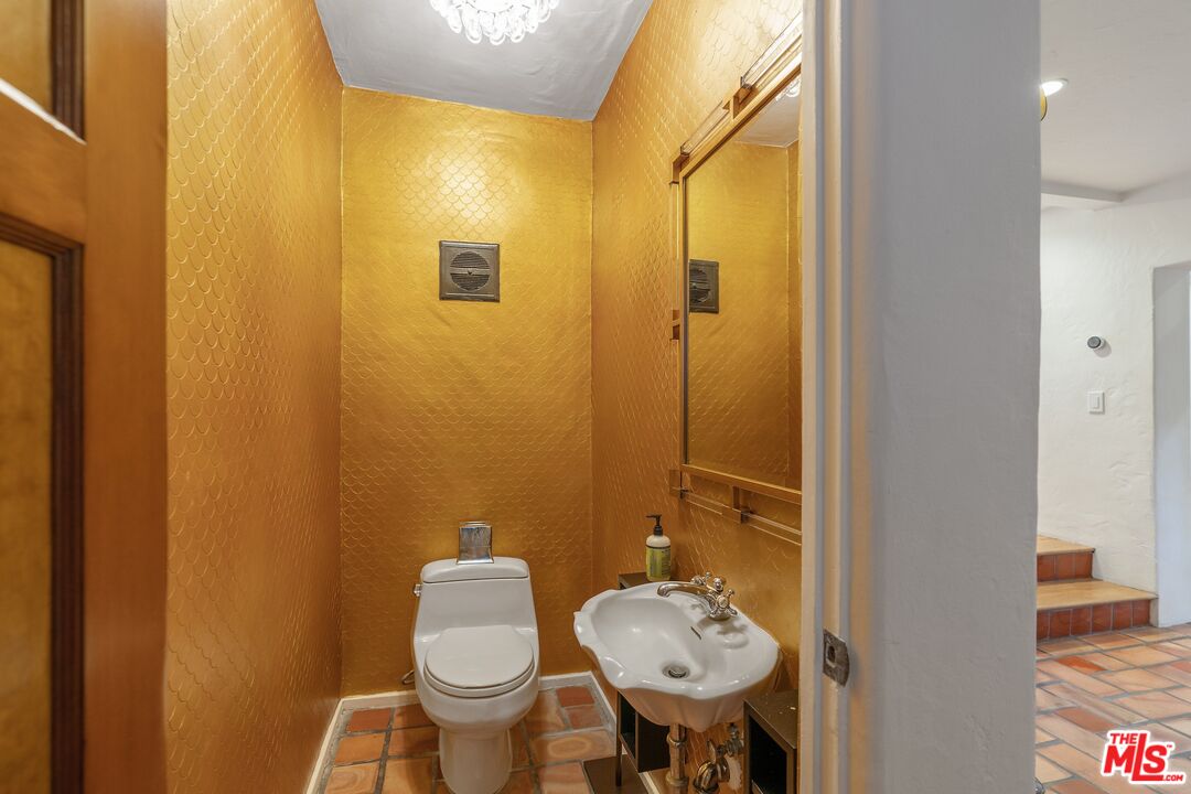 MLS #25614441 image #20