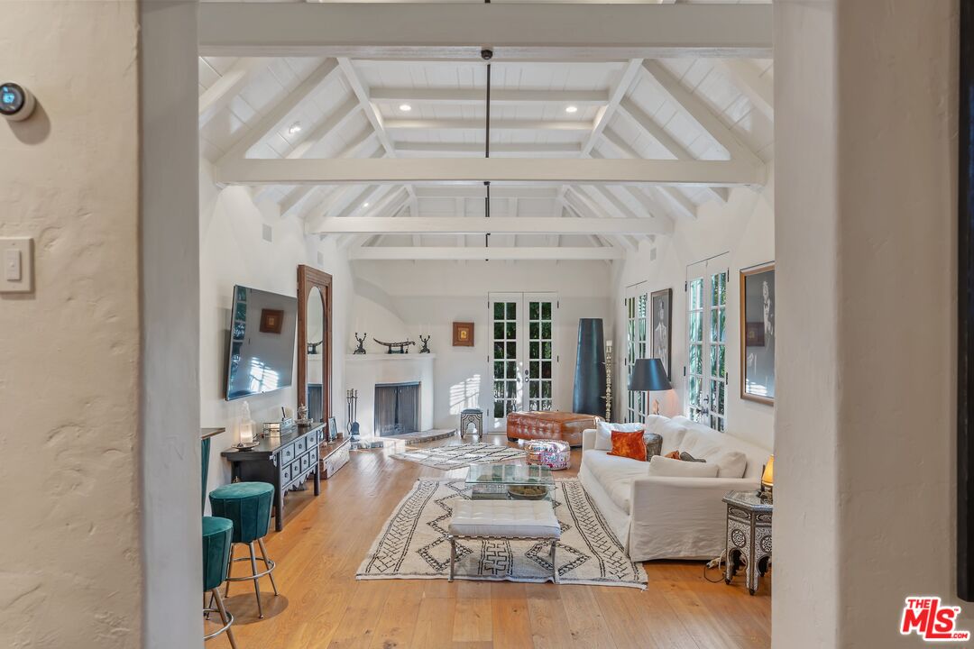 MLS #25614441 image #5