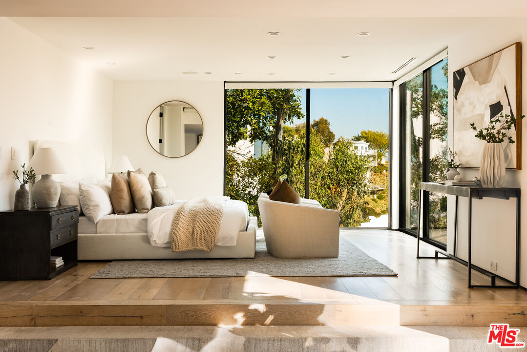 MLS #25614487 image #15